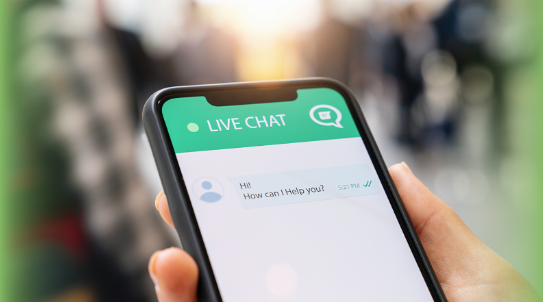 Image showing a customer interacting on a live chat with an AI chat assistant.